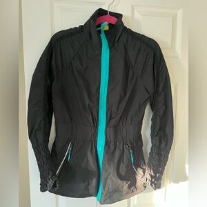 Retro windbreaker